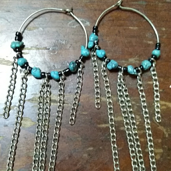 Rock Turquoise & beaded hoop dangle earrings - Picture 3 of 4